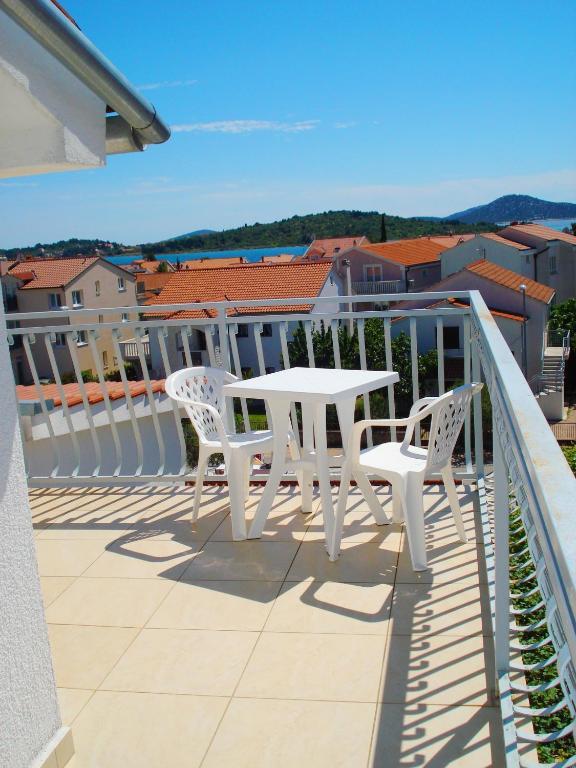 Apartments Nikolas Vodice Cameră foto